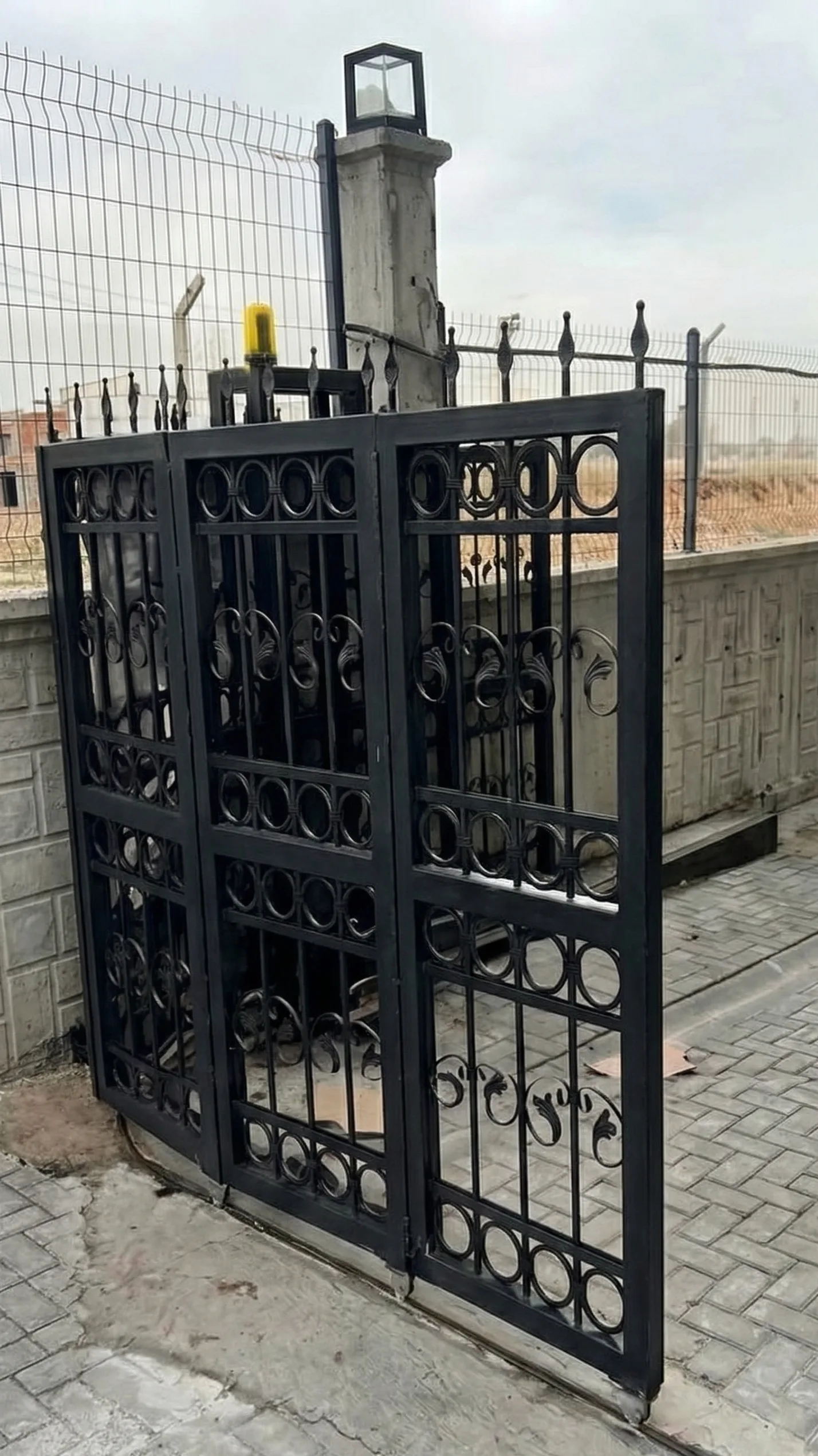 Köşe Dönen Raylı Garaj Kapısı - Yenikent Metal Ankara