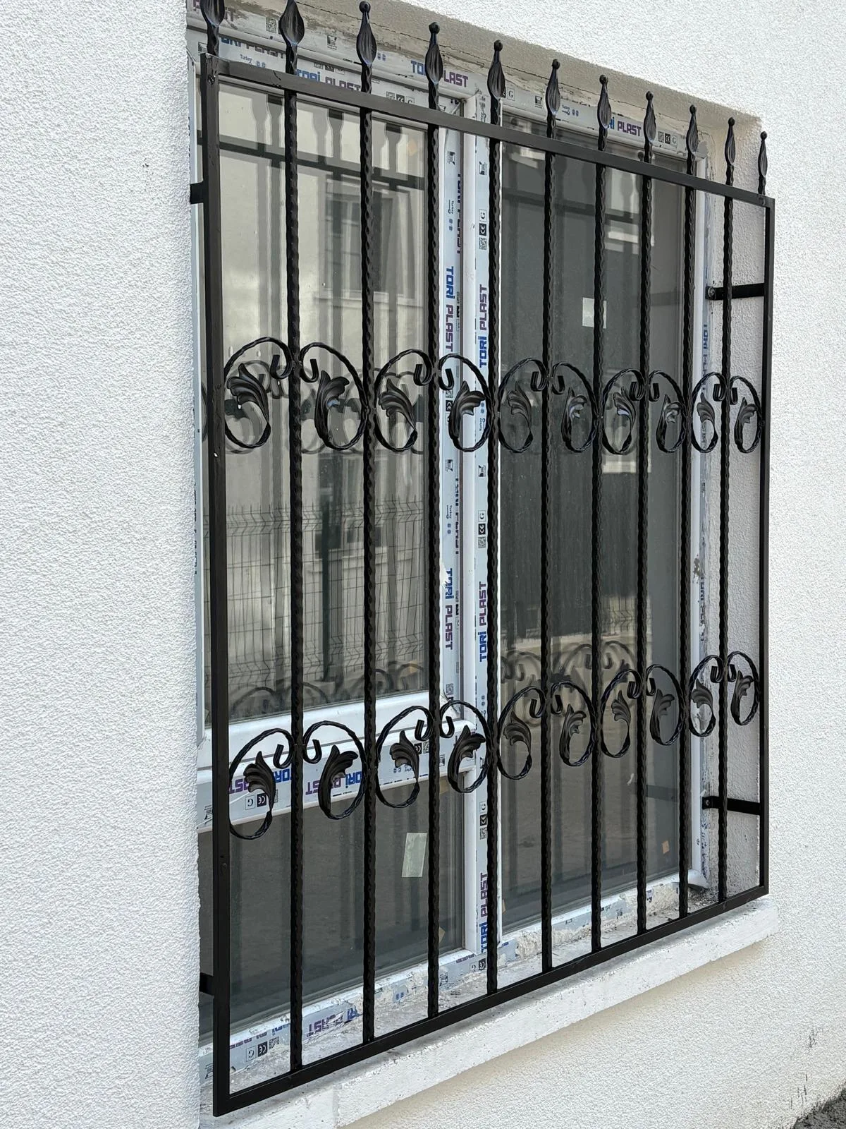 Pencere Ferforje Korkuluk - Yenikent Metal Ankara